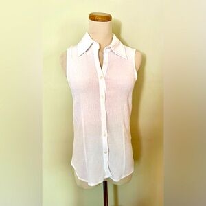 [Renfrew] White Sleeveless Button Down Blouse Sz: S